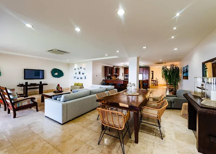 Beachfront Oceanview Private Jacuzzi & Full Ktcn Tamarindo